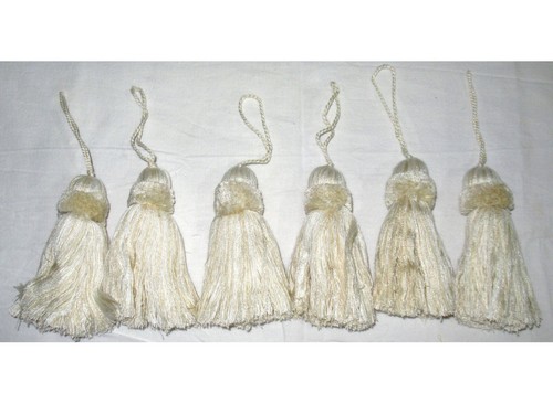 Petits pompons glands - 6,