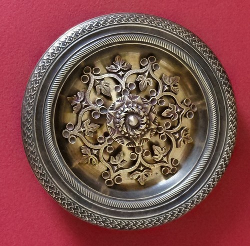 Ancienne embrasse bronze - en,